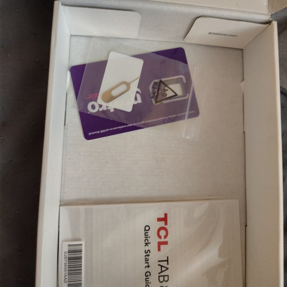 TCL tablet - Picture 2 of 5